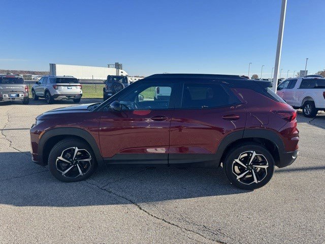 Used 2023 Chevrolet TrailBlazer RS image 2