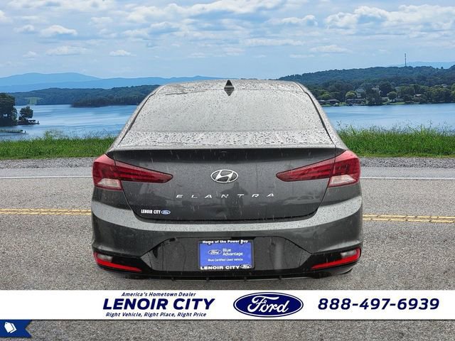 Used 2020 Hyundai Elantra SEL image 4