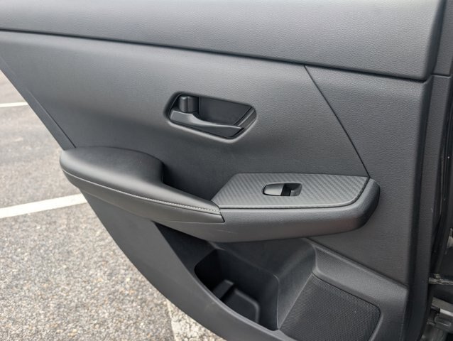 Used 2024 Nissan Sentra SV w/ Trunk Package FWD image 28