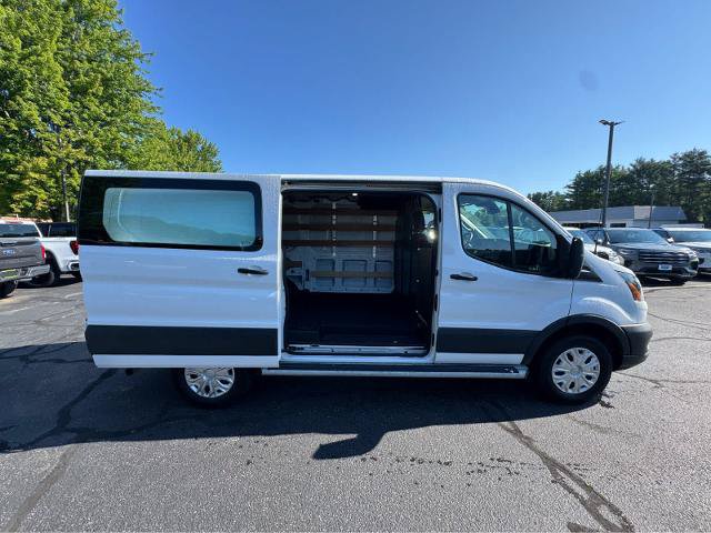 Certified 2025 Ford Transit 250 Low Roof w/ Exterior Upgrade Package RWD image 8