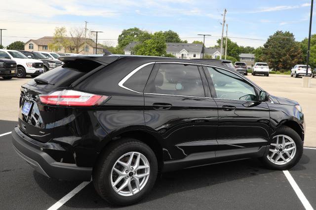 Certified 2024 Ford Edge SEL w/ Convenience Package AWD/4WD image 7