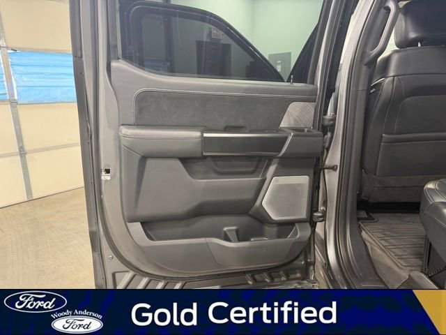 Certified 2022 Ford F150 Platinum w/ Equipment Group 701A High image 25