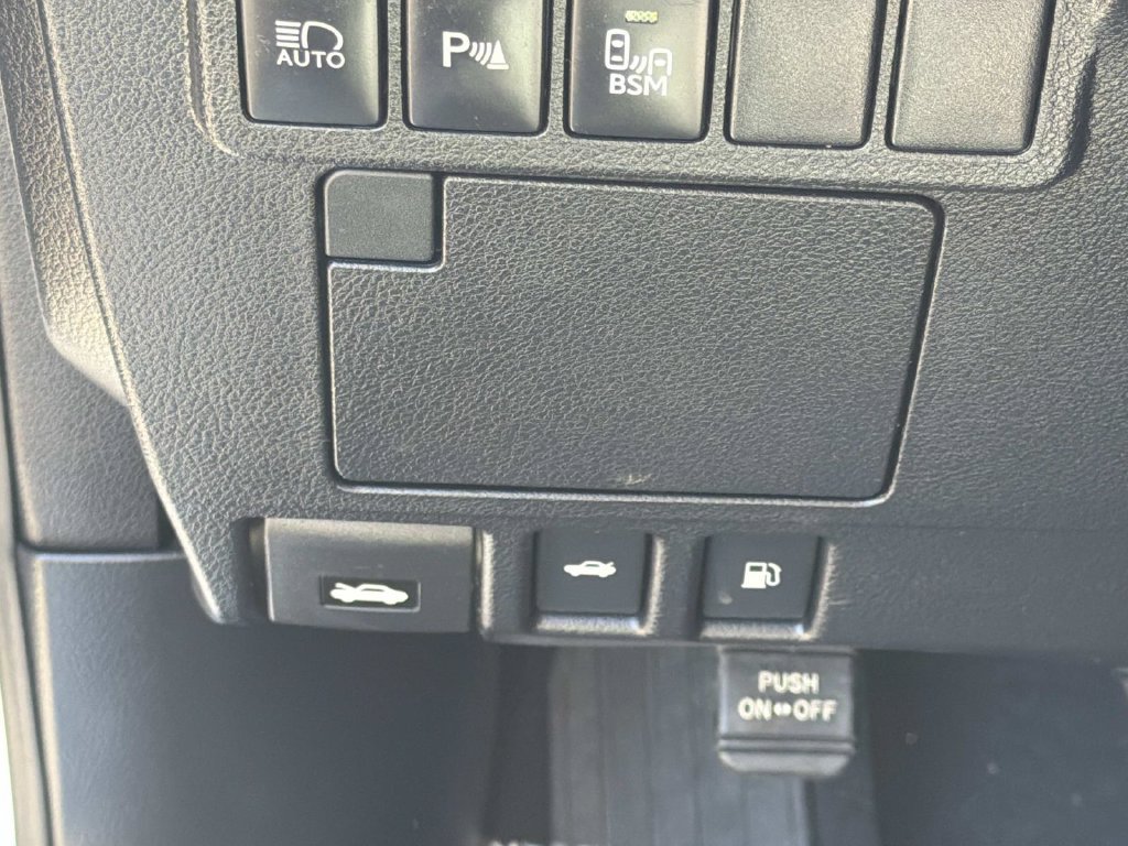Used 2018 Lexus ES 350 w/ Navigation System Package FWD image 19