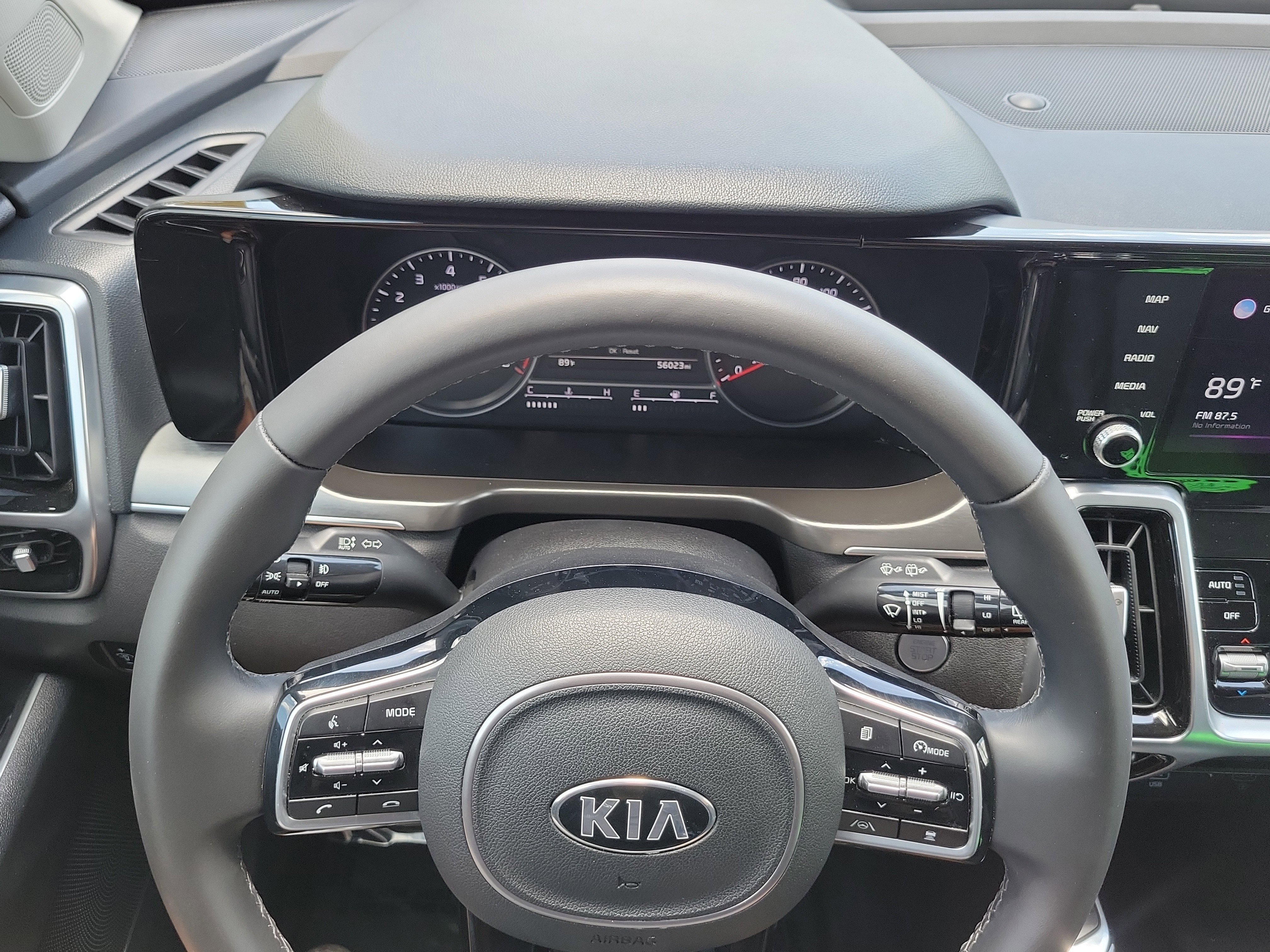 Used 2021 Kia Sorento SX FWD image 25
