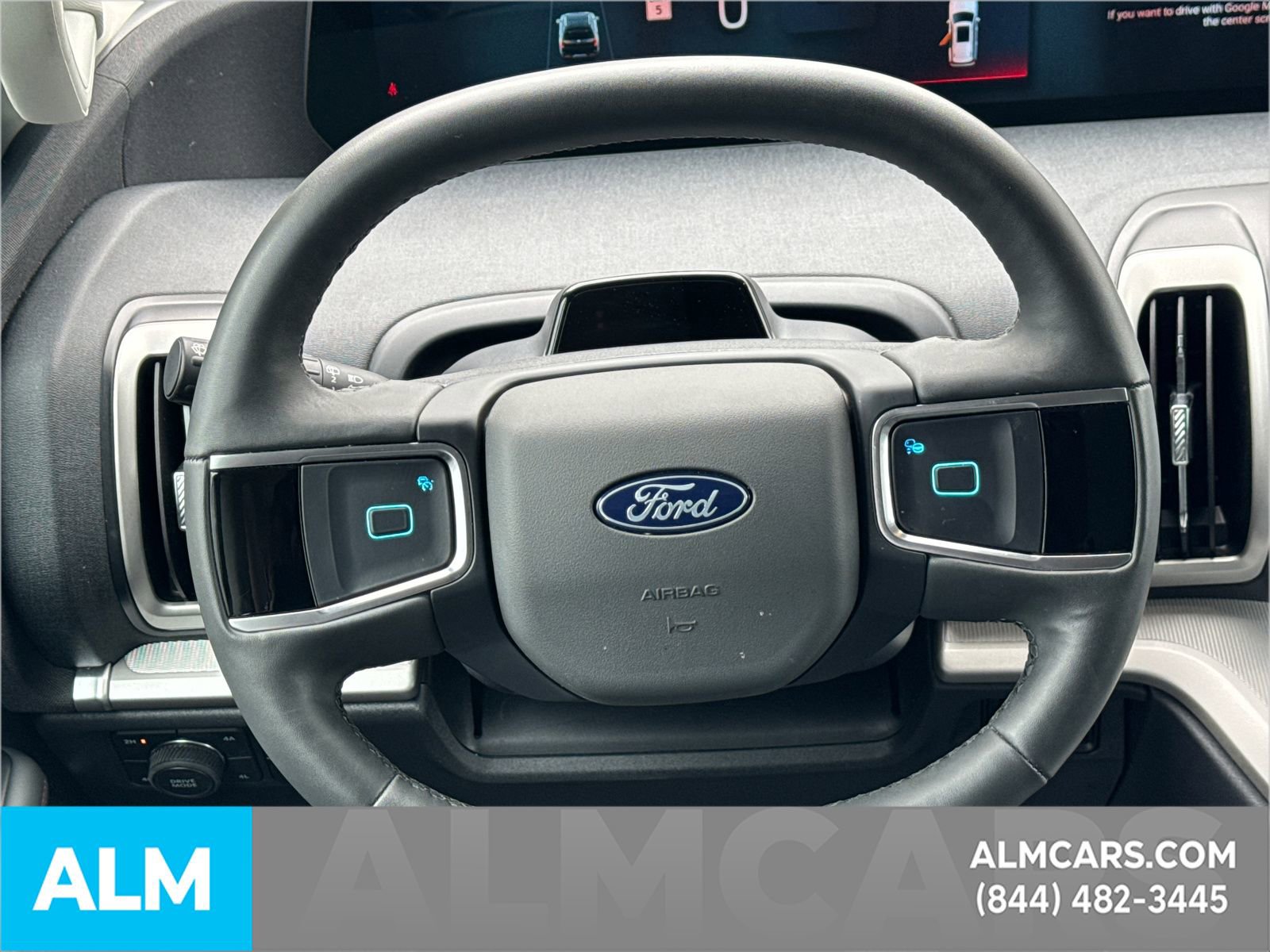 Certified 2025 Ford Expedition Active AWD/4WD image 31