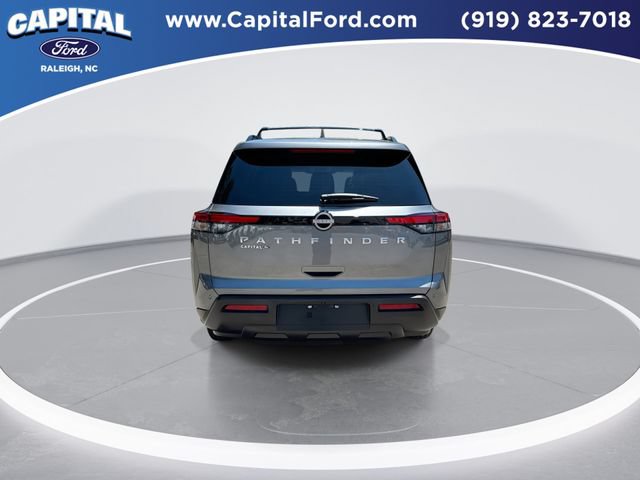 Used 2025 Nissan Pathfinder SV FWD image 7