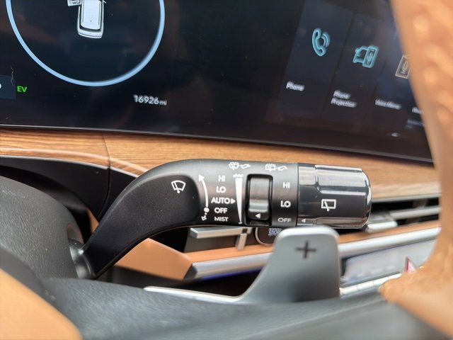 Used 2025 Hyundai Santa Fe Limited image 26