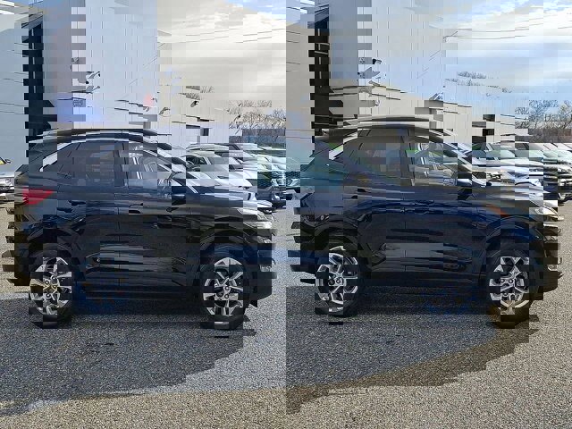 Certified 2022 Ford Escape SE AWD/4WD image 8