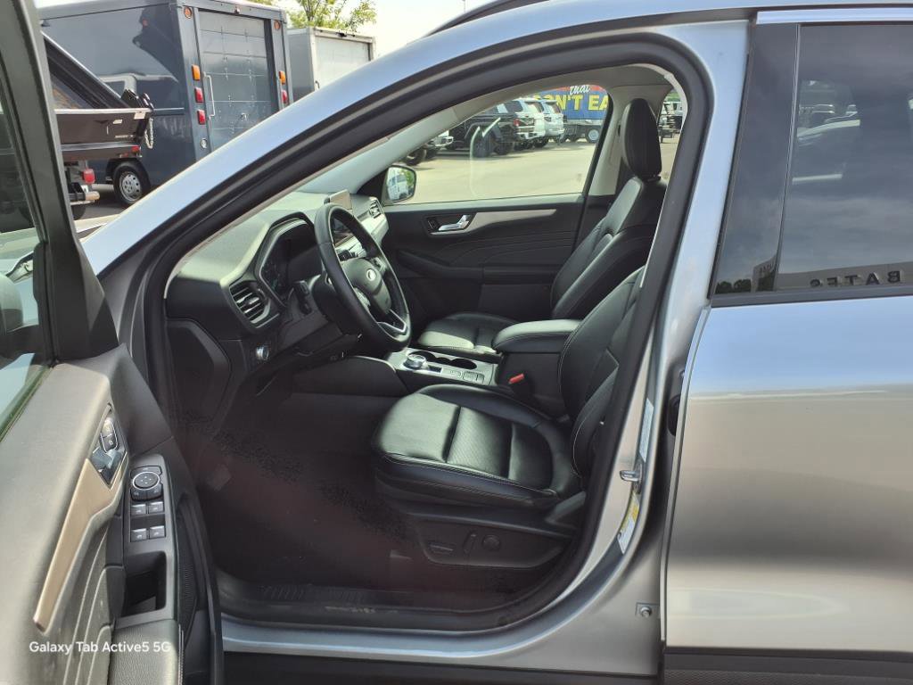 Certified 2022 Ford Escape SEL image 19
