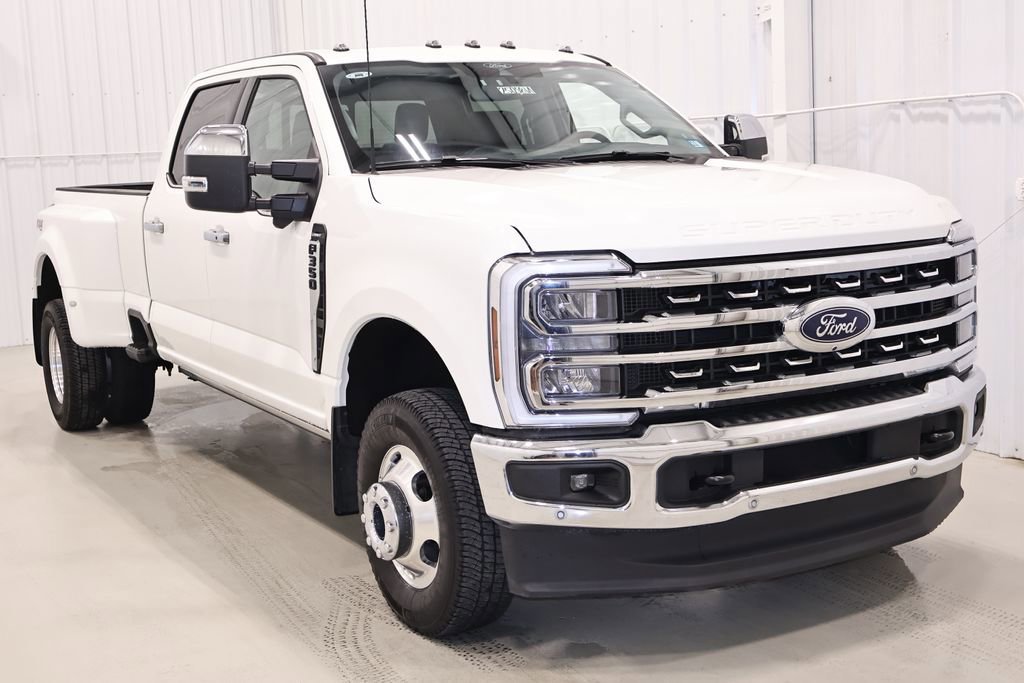 Certified 2025 Ford F350 Lariat w/ Lariat Ultimate Package AWD/4WD image 10
