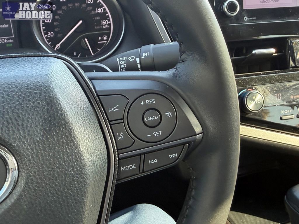 Used 2024 Toyota Camry SE w/ Convenience Package image 38