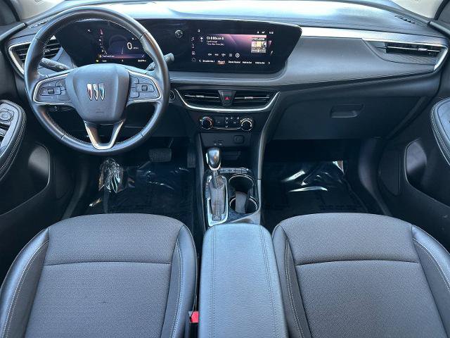 Used 2024 Buick Encore GX Preferred FWD image 12