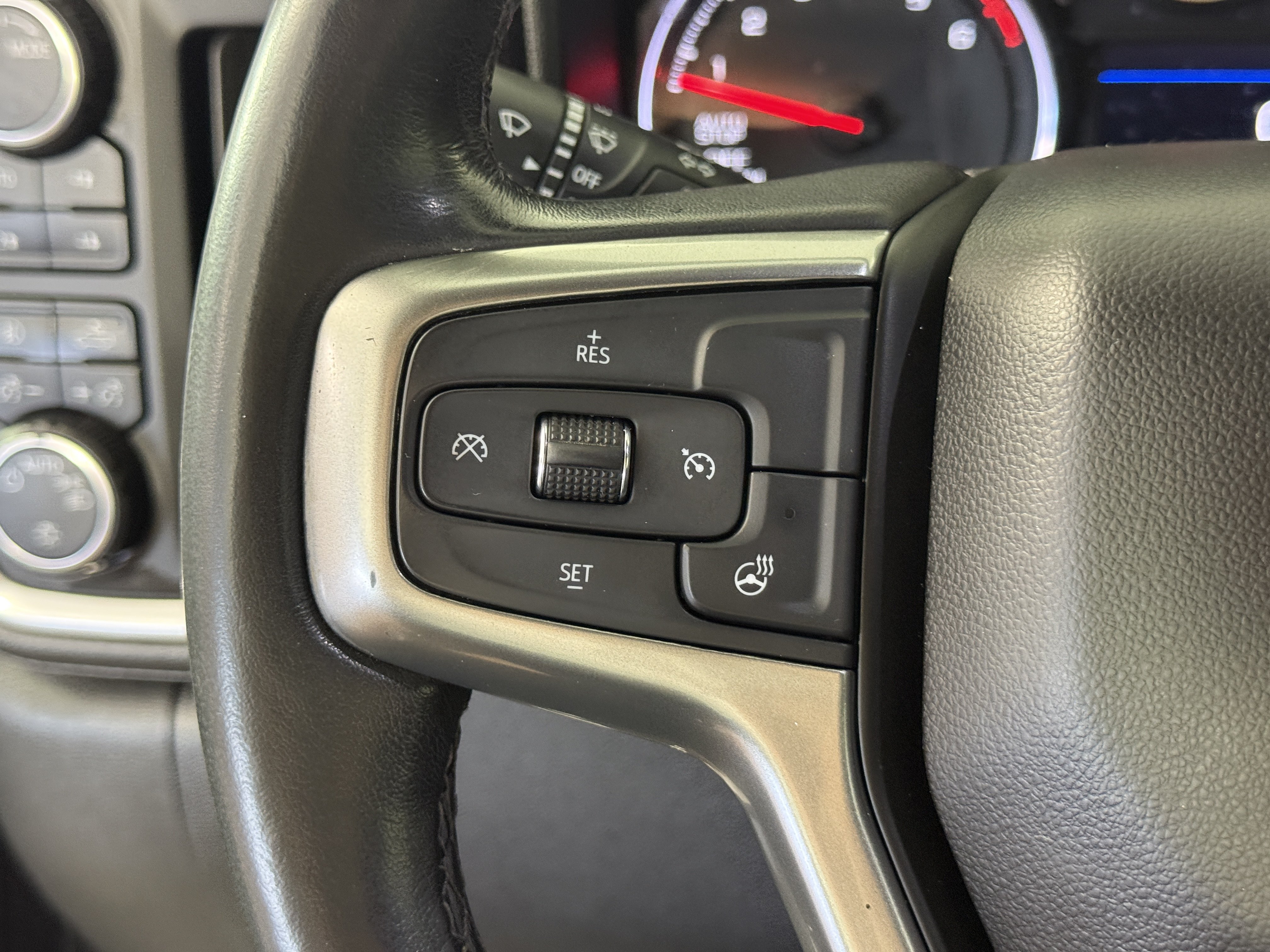 Used 2020 Chevrolet Silverado 1500 LT Trail Boss AWD/4WD image 22