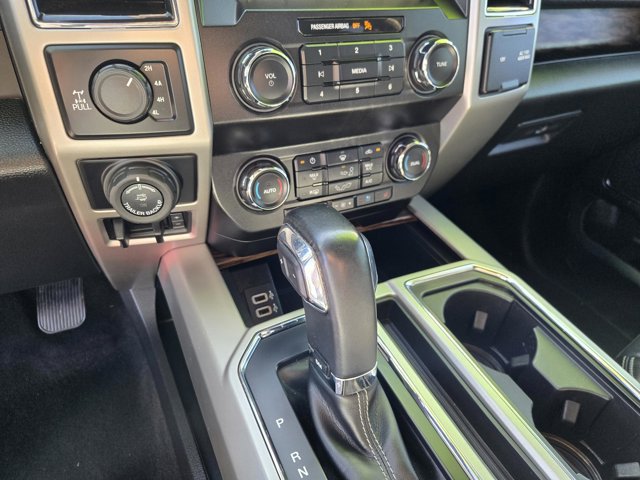 Certified 2019 Ford F150 Lariat w/ Trailer Tow Package AWD/4WD image 22