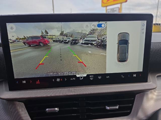 Certified 2025 Ford Explorer Active image 31