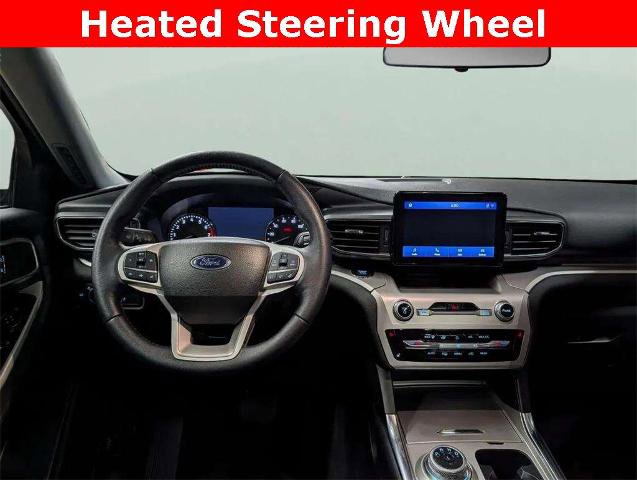 Certified 2022 Ford Explorer XLT w/ Equipment Group 202A image 25
