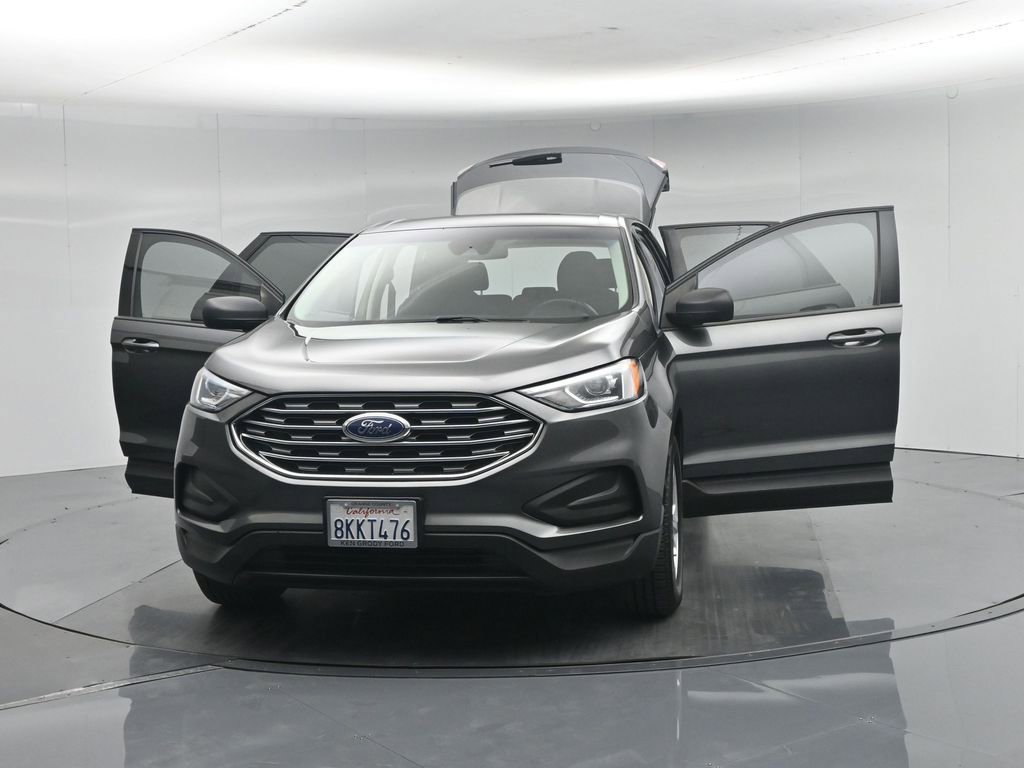 Certified 2019 Ford Edge SE FWD image 33