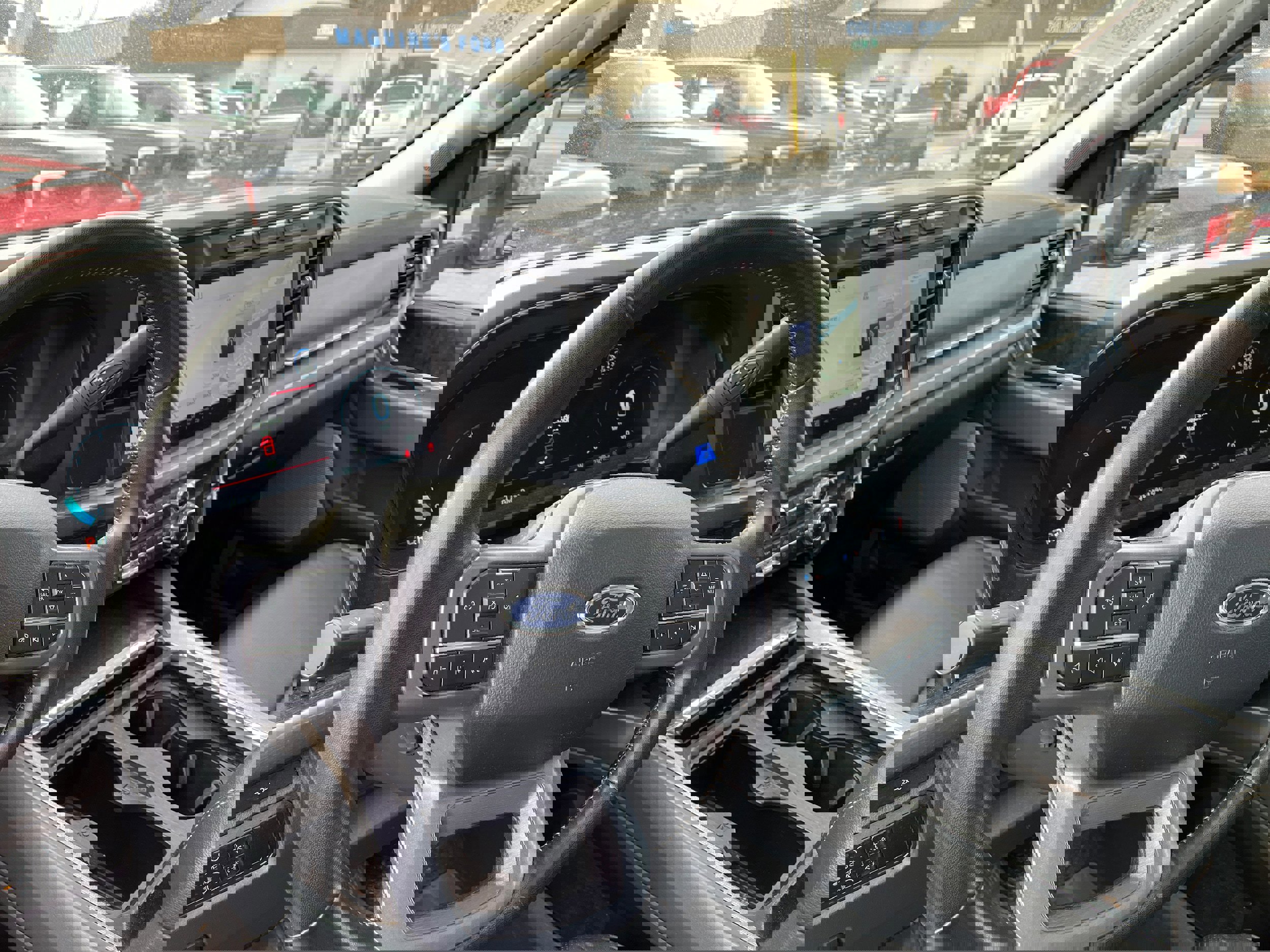 Certified 2023 Ford F250 Lariat w/ Chrome Package image 9