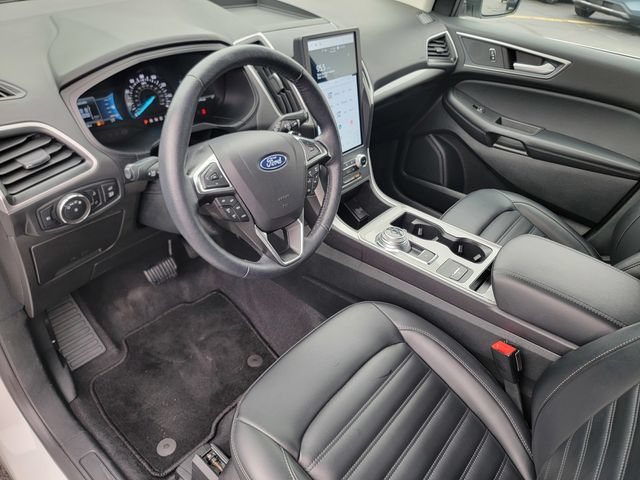 Certified 2024 Ford Edge SEL w/ Convenience Package AWD/4WD image 19