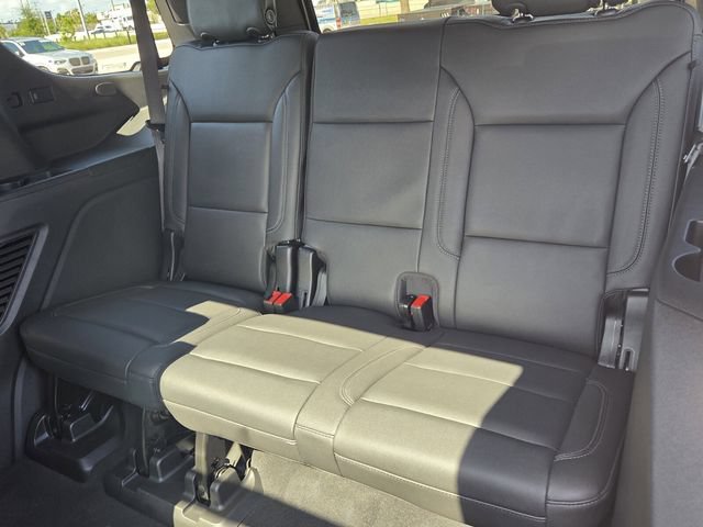 Used 2023 Chevrolet Tahoe Z71 w/ Off-Road Capability Package AWD/4WD image 14
