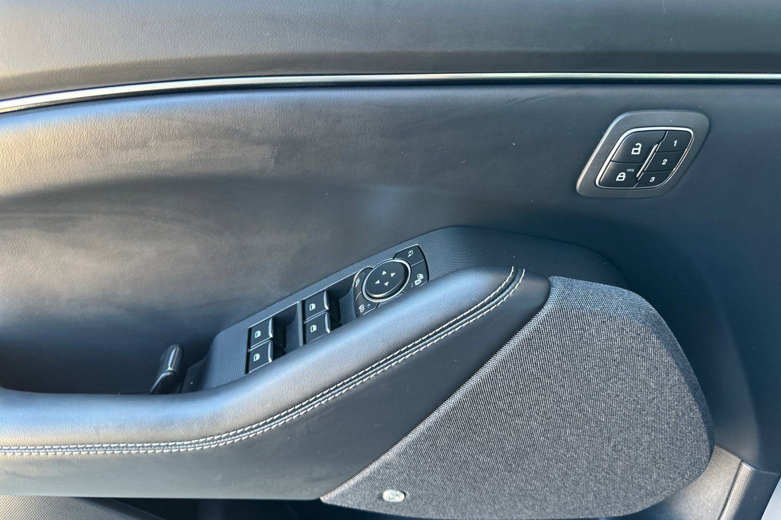 Certified 2025 Ford Mustang Mach-E Premium RWD image 11