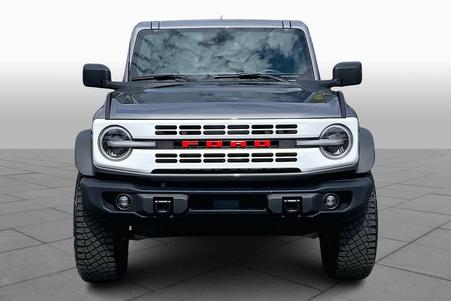 Certified 2023 Ford Bronco Heritage Edition AWD/4WD image 6