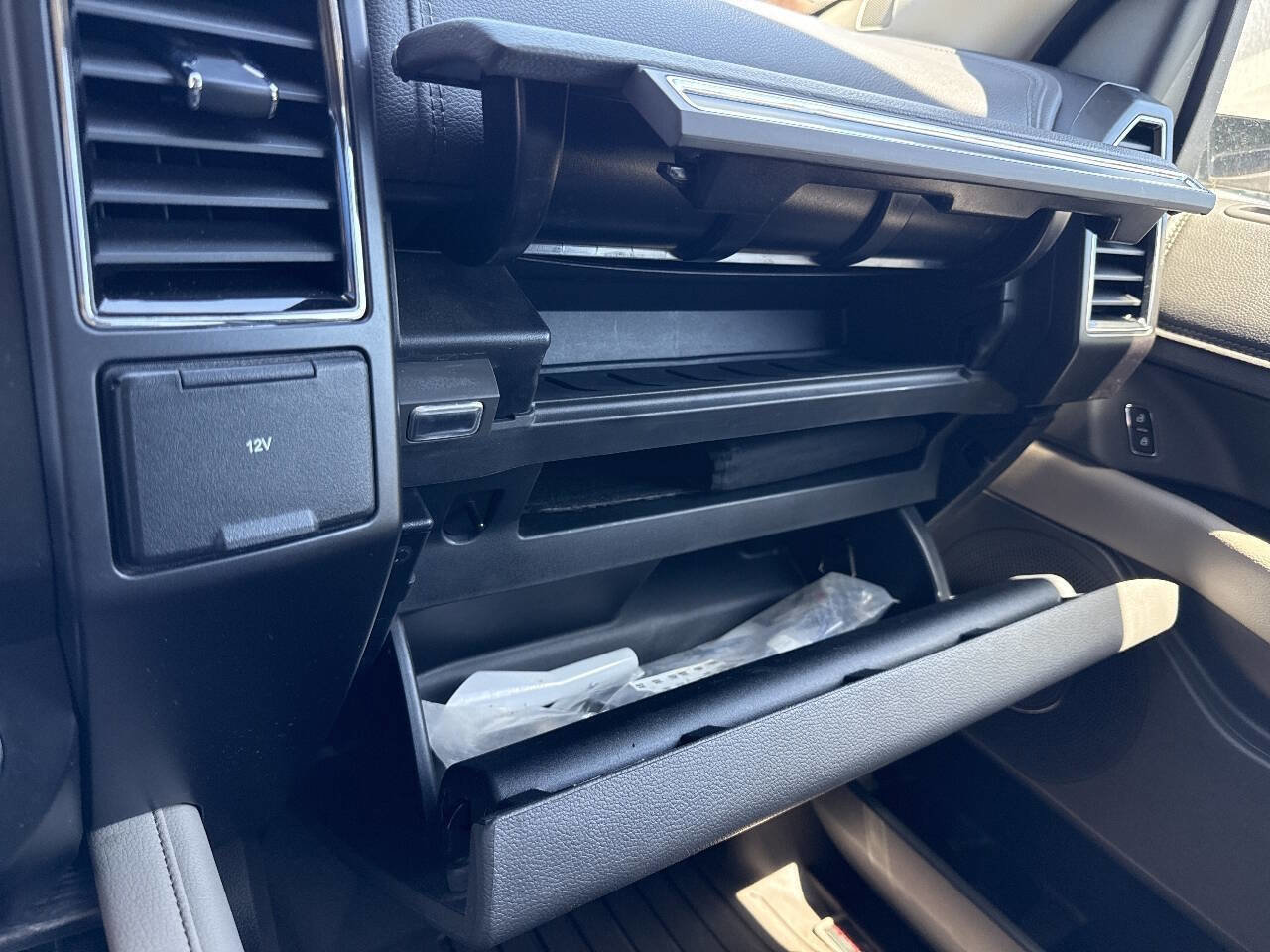 Certified 2019 Ford Expedition Max Limited AWD/4WD image 17