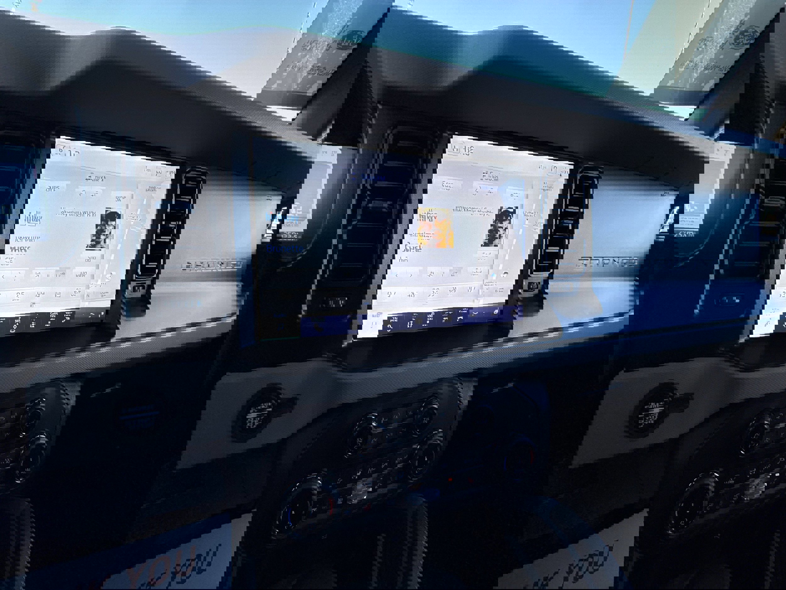 Certified 2022 Ford Bronco Wildtrak image 17