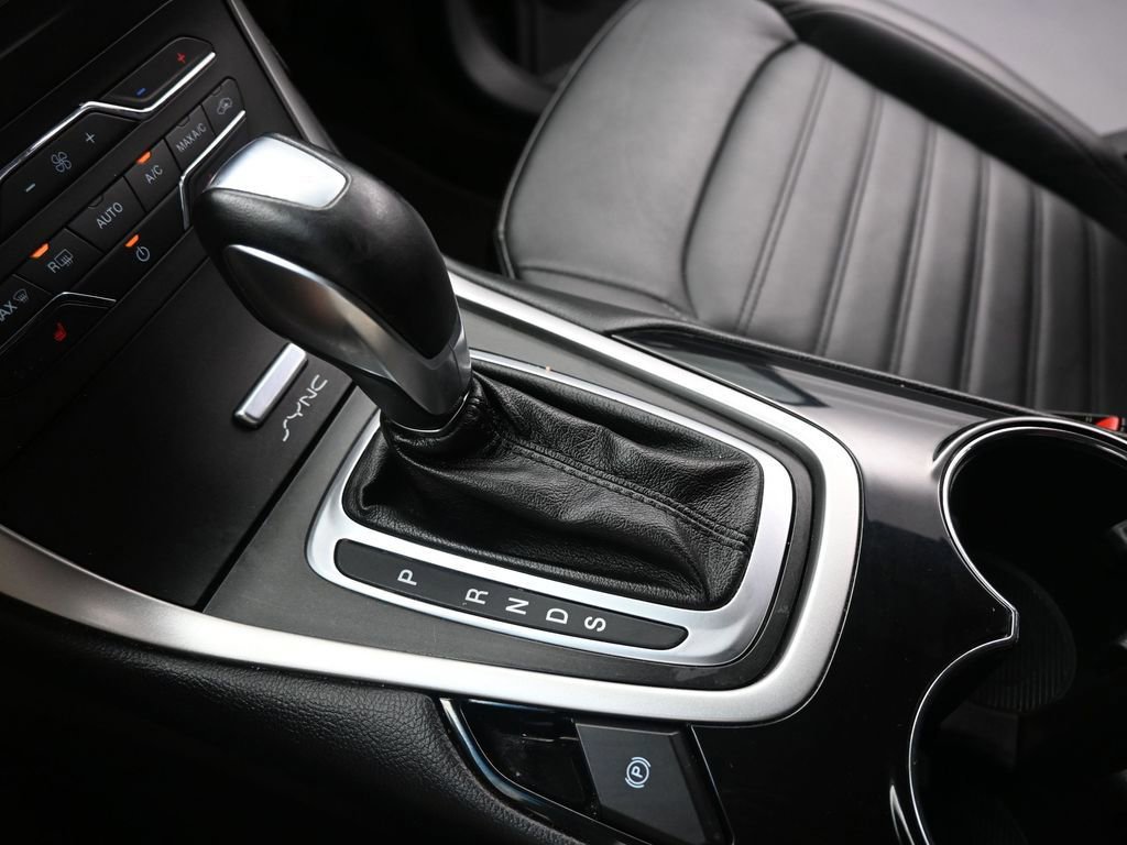 Certified 2017 Ford Edge SEL w/ Equipment Group 201A image 44