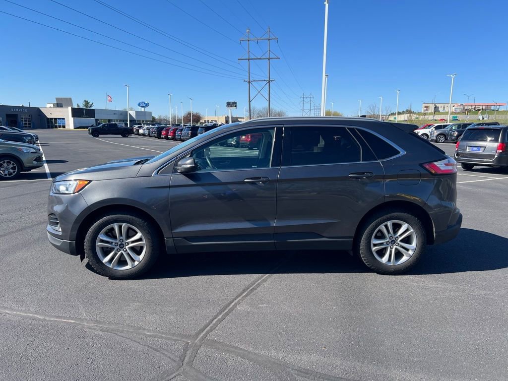 Certified 2020 Ford Edge SEL w/ Convenience Package AWD/4WD image 4