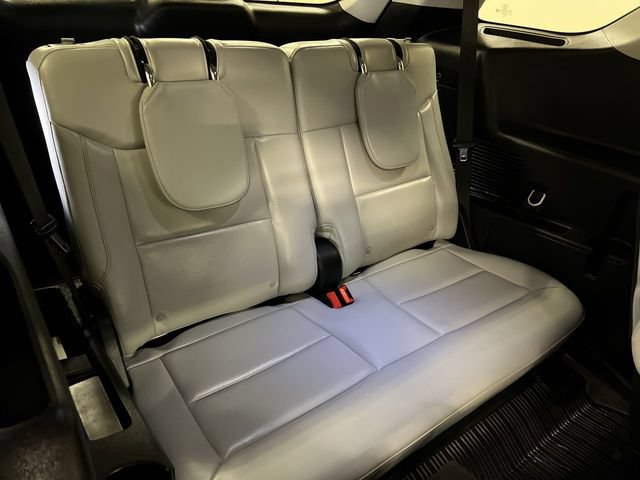 Certified 2025 Ford Explorer Platinum w/ Ultimate Package AWD/4WD image 8