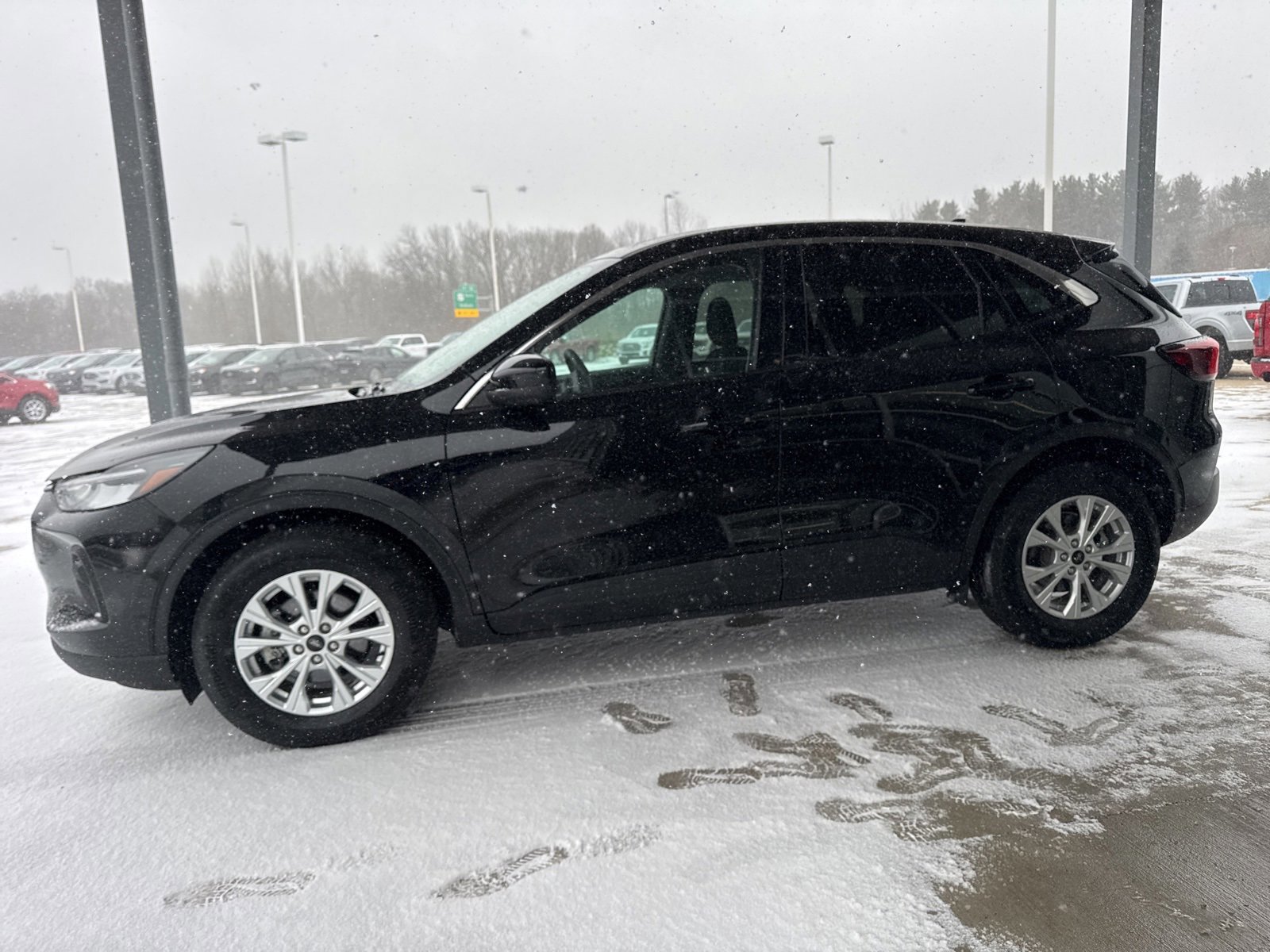 Certified 2023 Ford Escape Active w/ Tech Pack #2 image 7