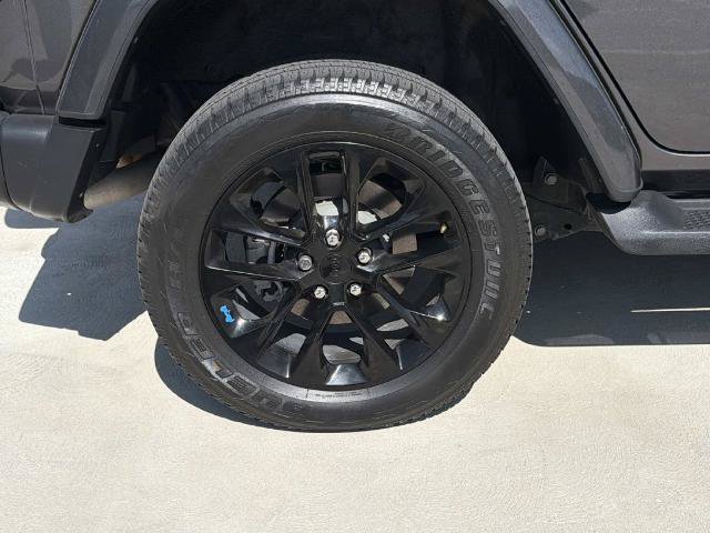 Used 2023 Jeep Wrangler Unlimited Sahara AWD/4WD image 10