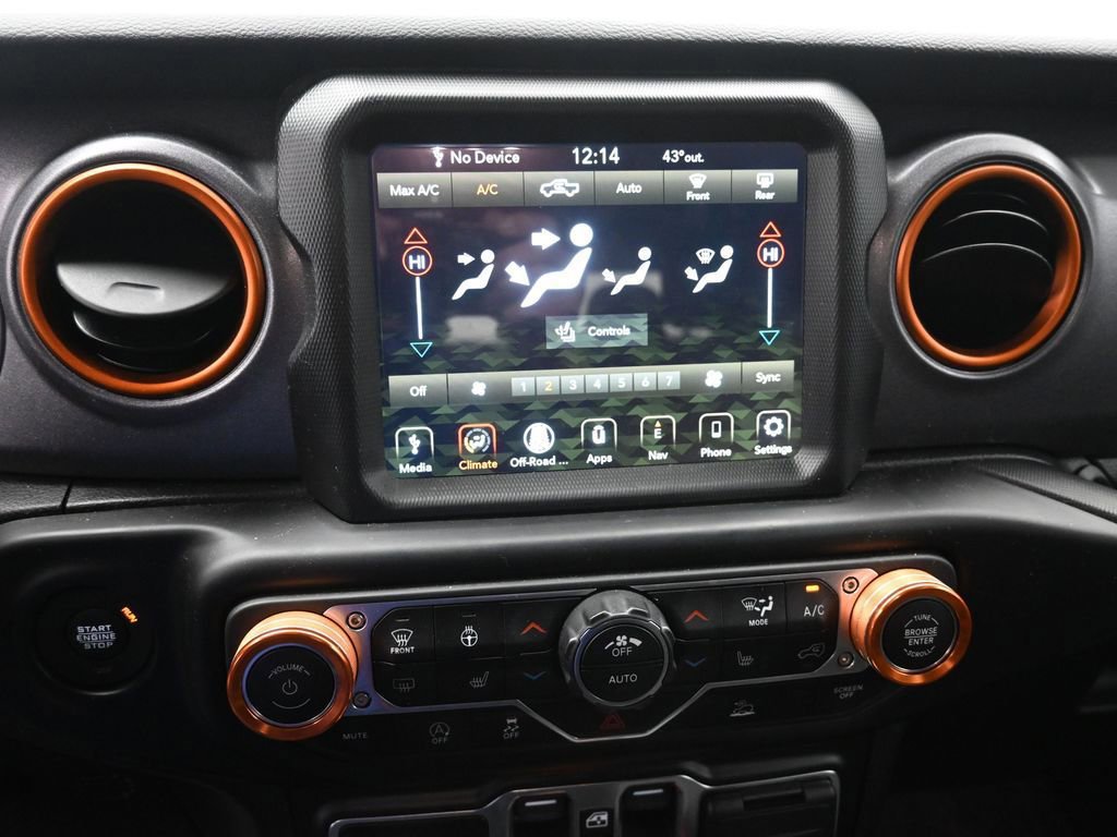 Used 2022 Jeep Gladiator Mojave w/ Cold Weather Group image 12