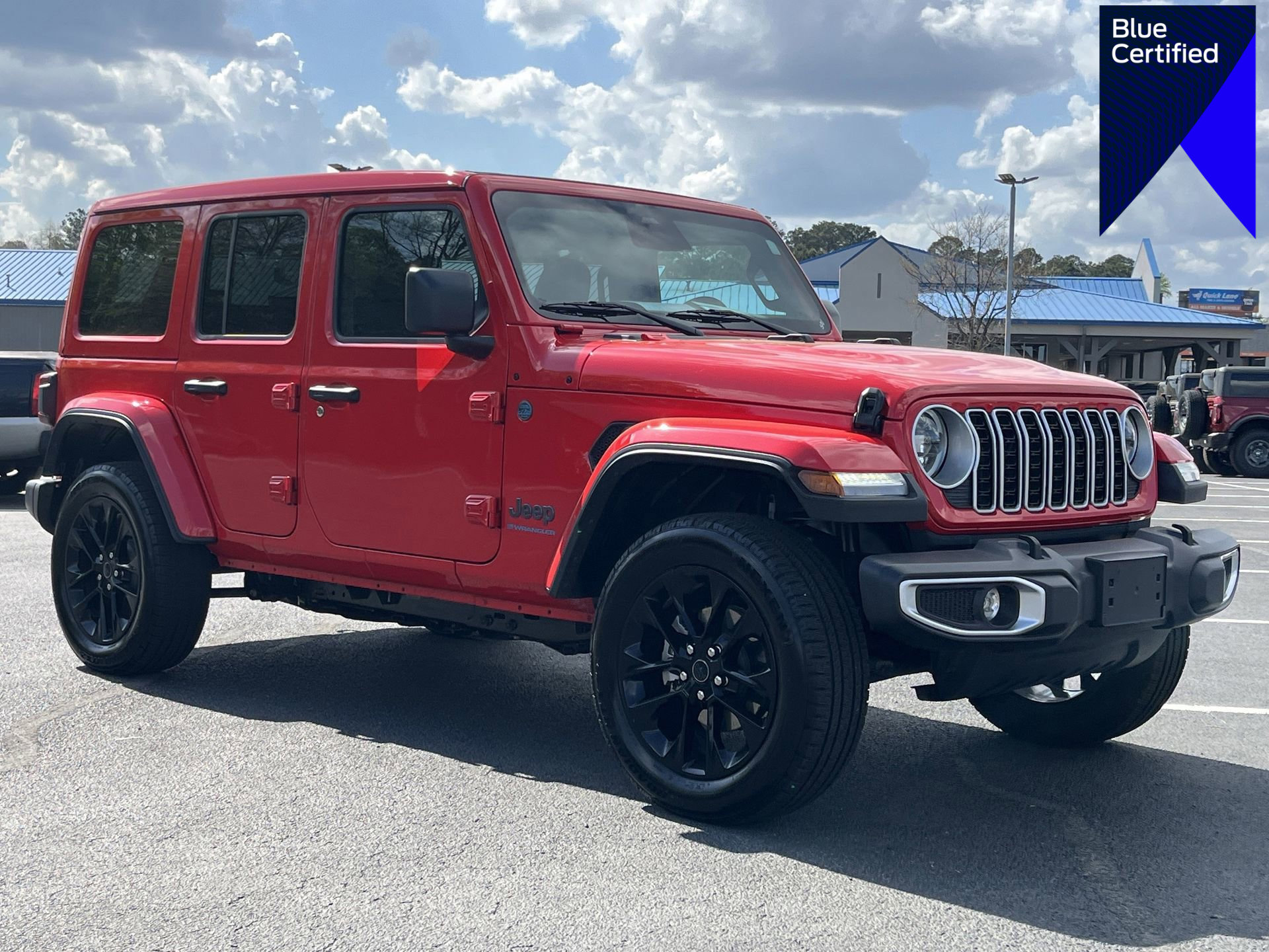 Used 2025 Jeep Wrangler Unlimited Sahara w/ Safety Group