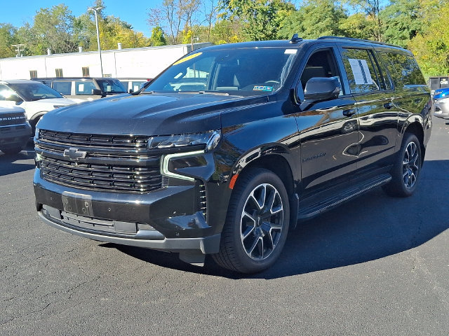 Used 2023 Chevrolet Suburban RST w/ Luxury Package AWD/4WD image 6