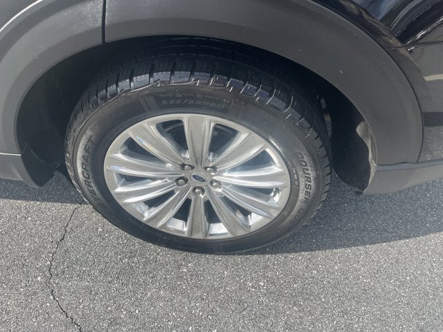 Certified 2023 Ford Explorer Limited w/ Limited Technology Package AWD/4WD image 9