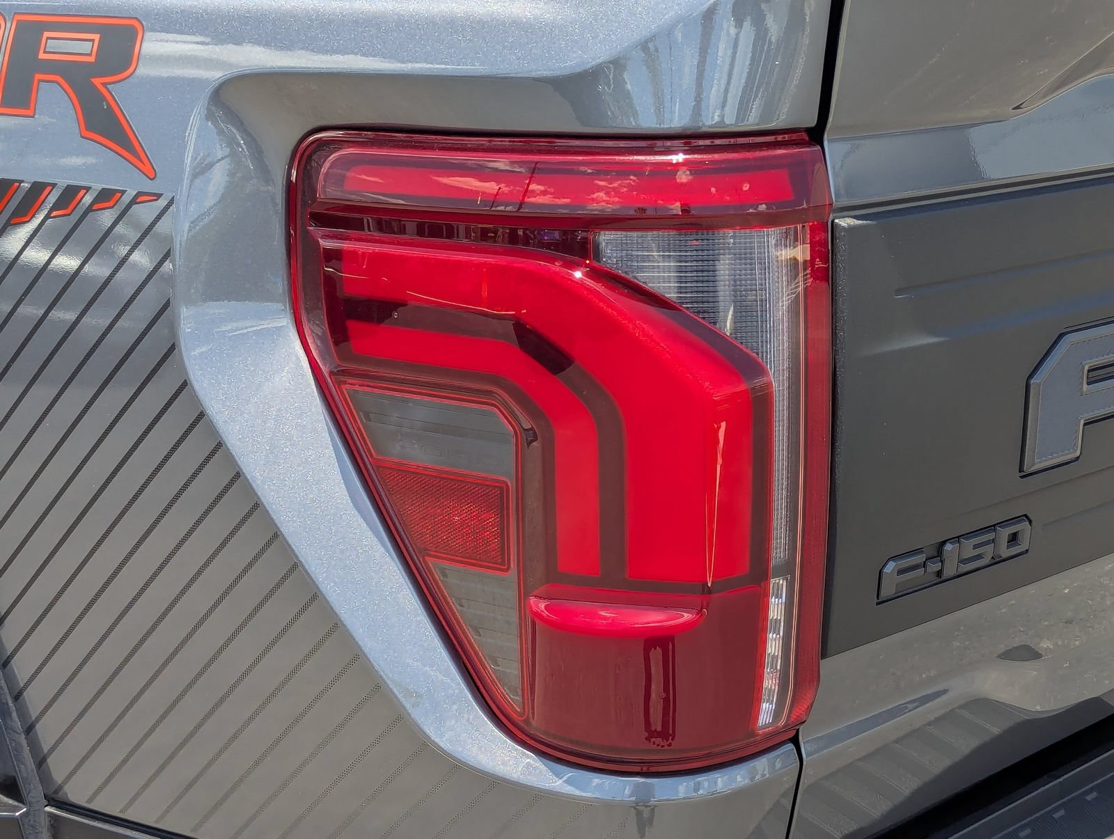 Certified 2025 Ford F150 Raptor AWD/4WD image 13