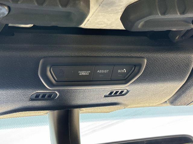 Used 2019 Jeep Wrangler Unlimited Sahara AWD/4WD image 30