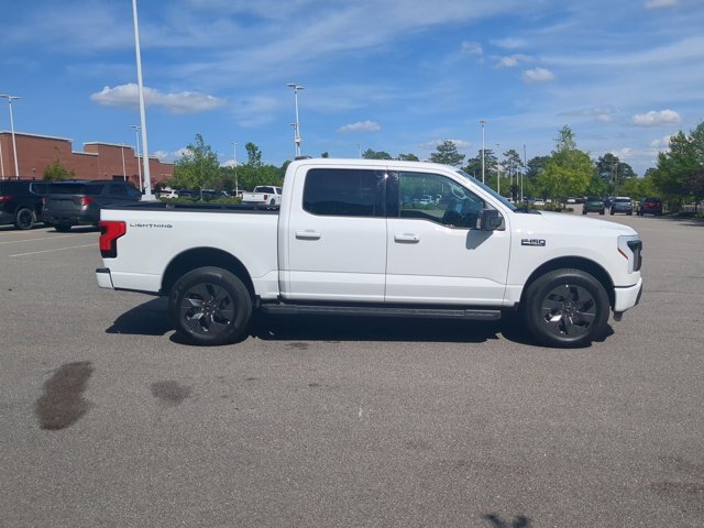 Certified 2024 Ford F150 Lightning Flash AWD/4WD image 3