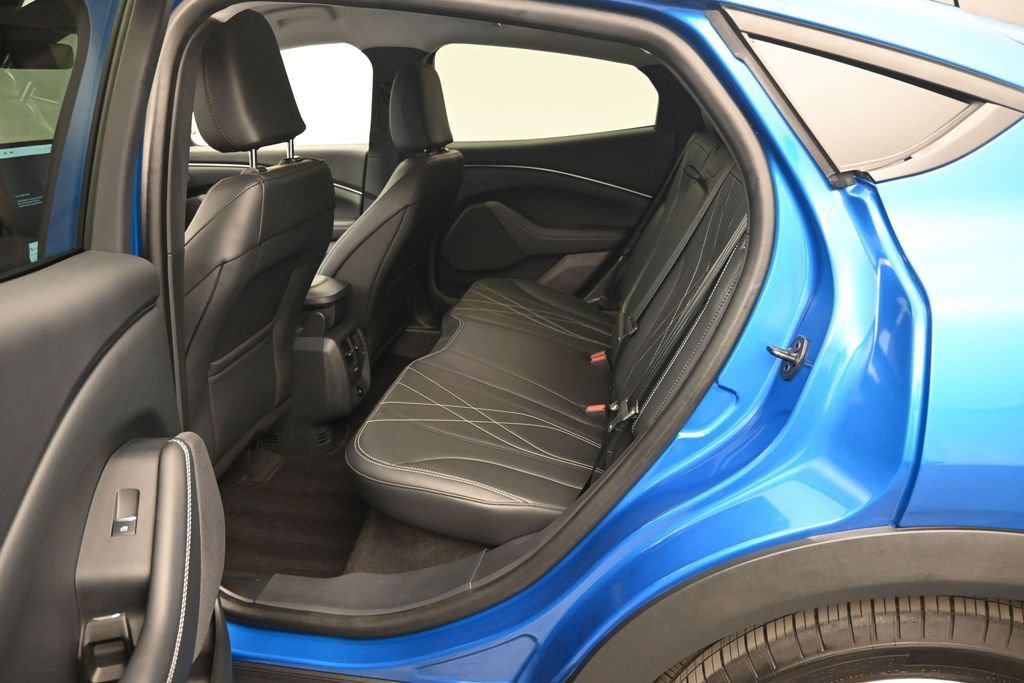 Certified 2025 Ford Mustang Mach-E Select RWD image 18