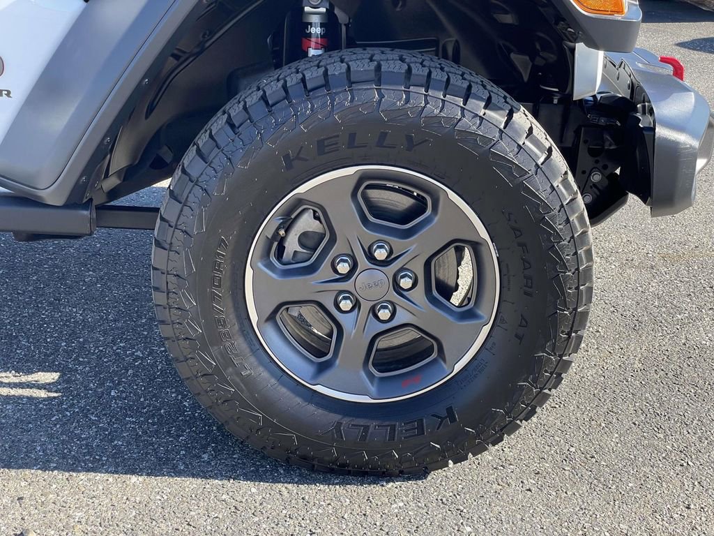 Used 2021 Jeep Gladiator Rubicon w/ Trailer Tow Package image 27