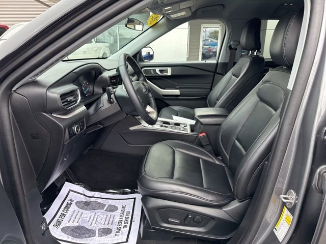 Certified 2023 Ford Explorer XLT w/ Equipment Group 202A AWD/4WD image 12