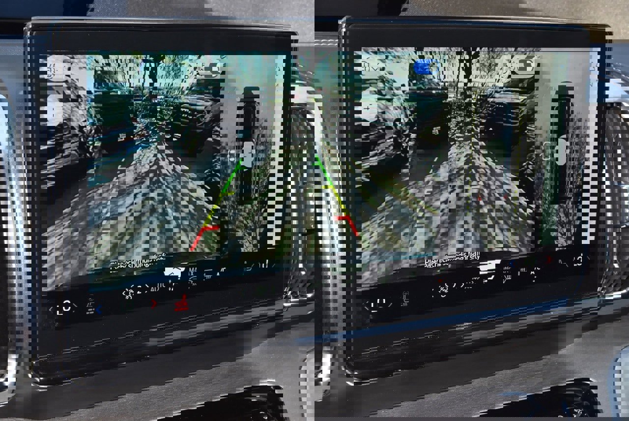 Certified 2025 Ford Expedition Max Platinum image 29