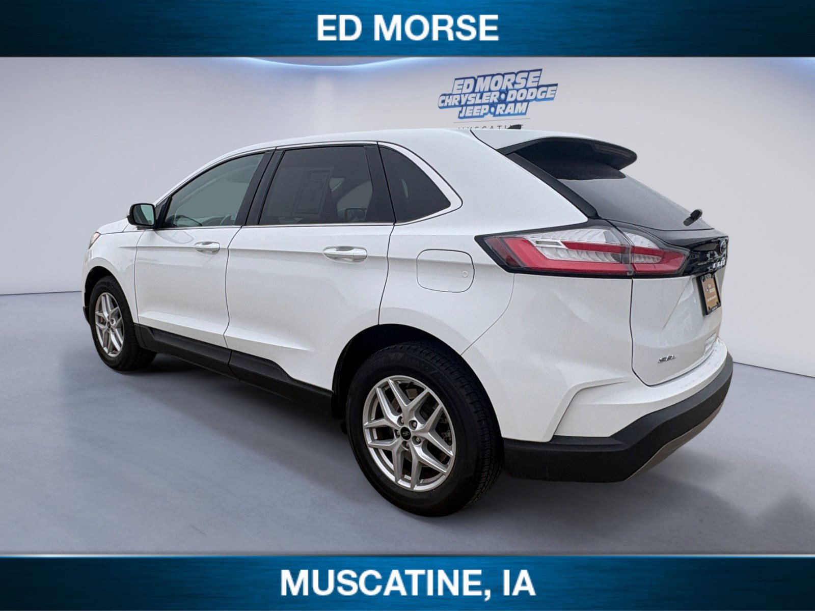 Certified 2024 Ford Edge SEL image 3