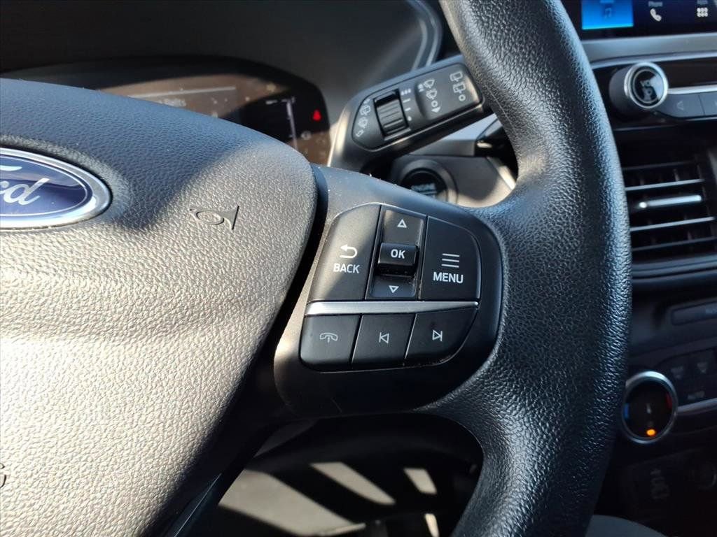 Certified 2025 Ford Escape Active AWD/4WD image 17