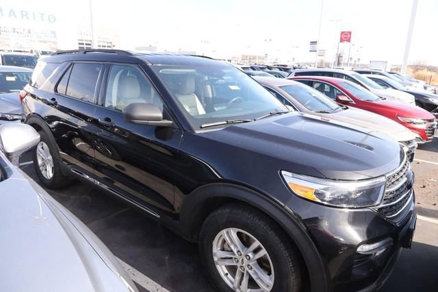 Certified 2024 Ford Explorer XLT w/ Equipment Group 202A image 2