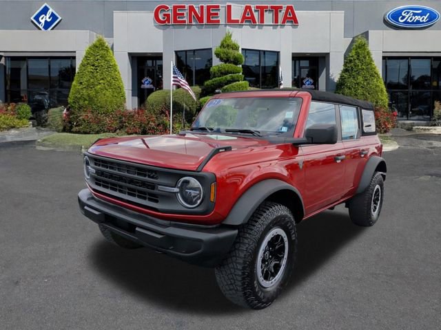 Certified 2023 Ford Bronco 4-Door w/ Sasquatch Package AWD/4WD image 3