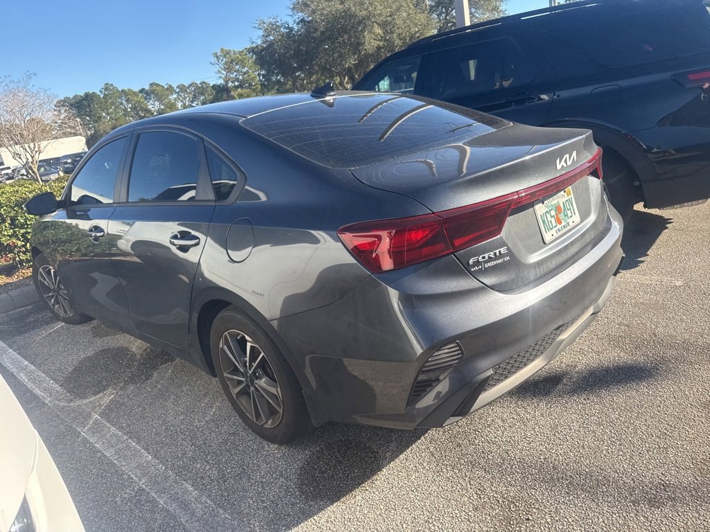 Used 2023 Kia Forte LXS w/ LXS Technology Package image 6