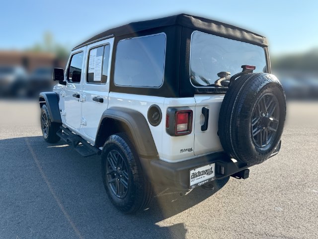 Used 2024 Jeep Wrangler Unlimited Sport AWD/4WD image 6